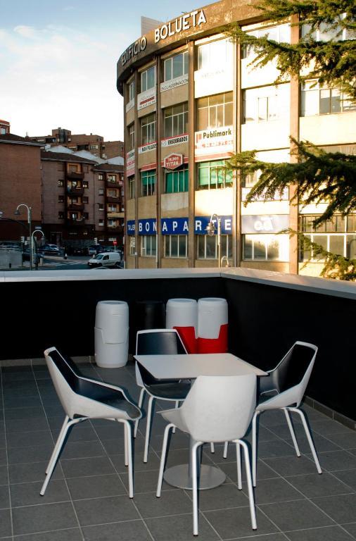 Bbk Bilbao Good Hostel 外观 照片