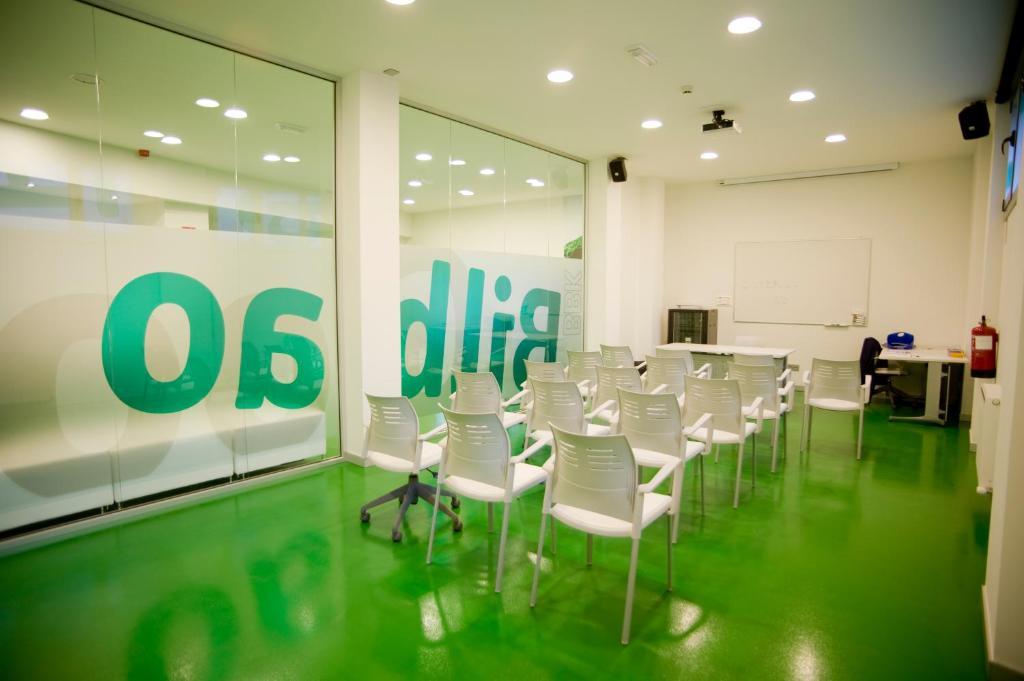 Bbk Bilbao Good Hostel 外观 照片