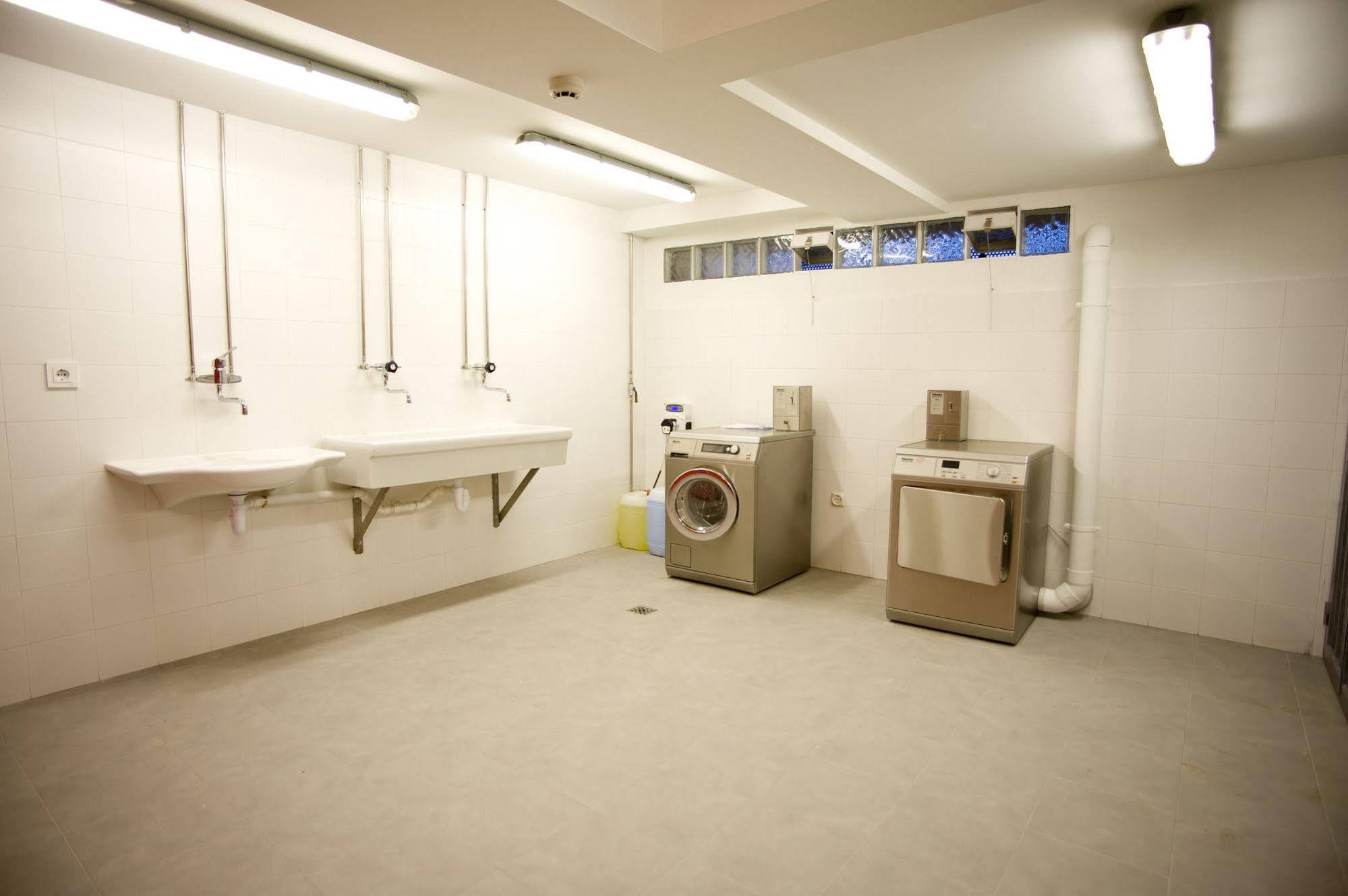 Bbk Bilbao Good Hostel 外观 照片
