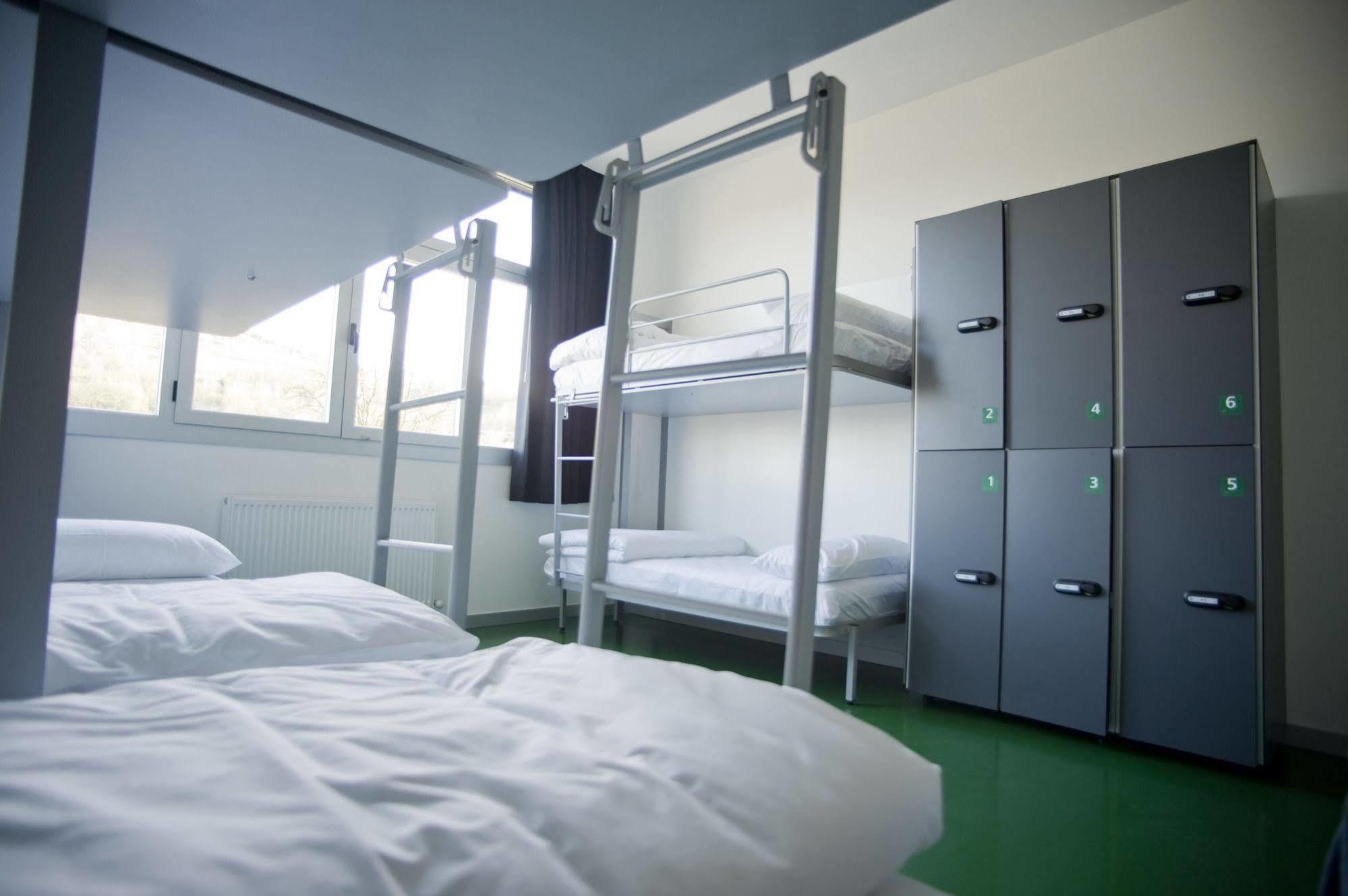 Bbk Bilbao Good Hostel 外观 照片